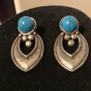 Womens Pierced Earrings